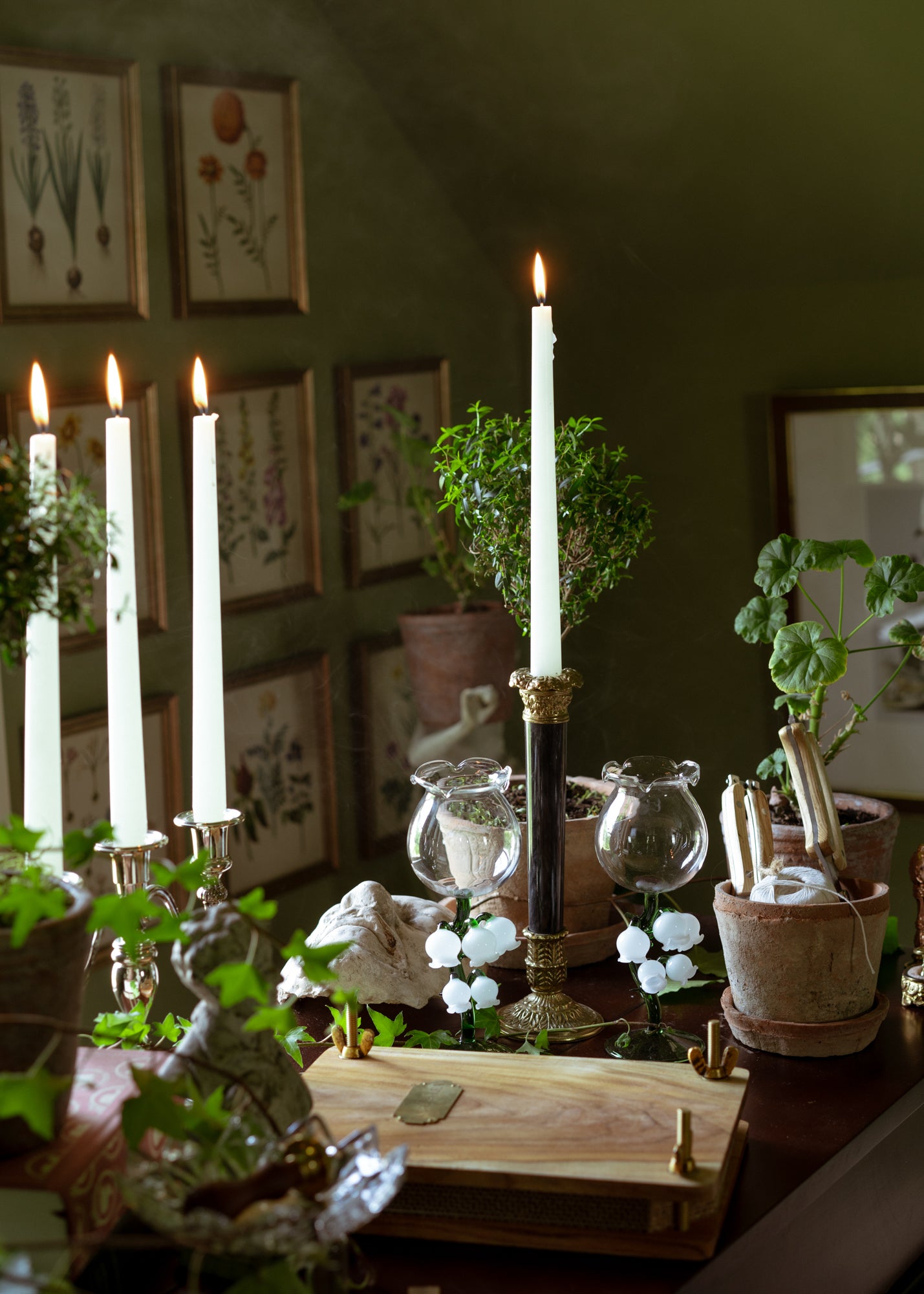 Lily of the Valley Wine Glass